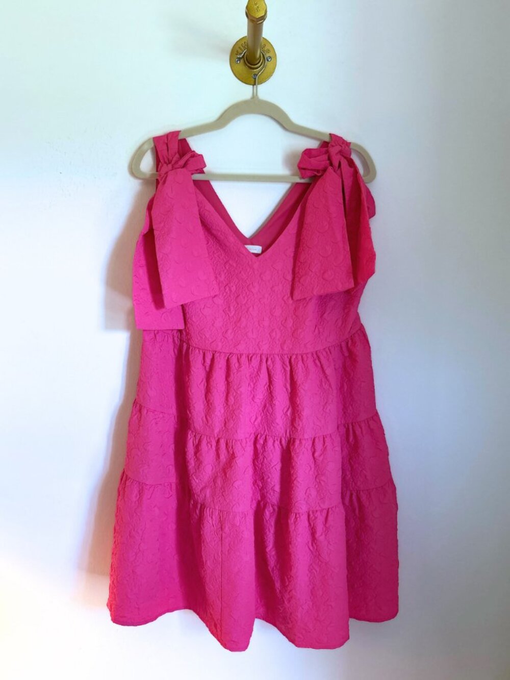 Ces Femme Hot Pink Bow Shoulder Dress 💖 | Textured Tiered Mini (L) - Picture 4 of 6